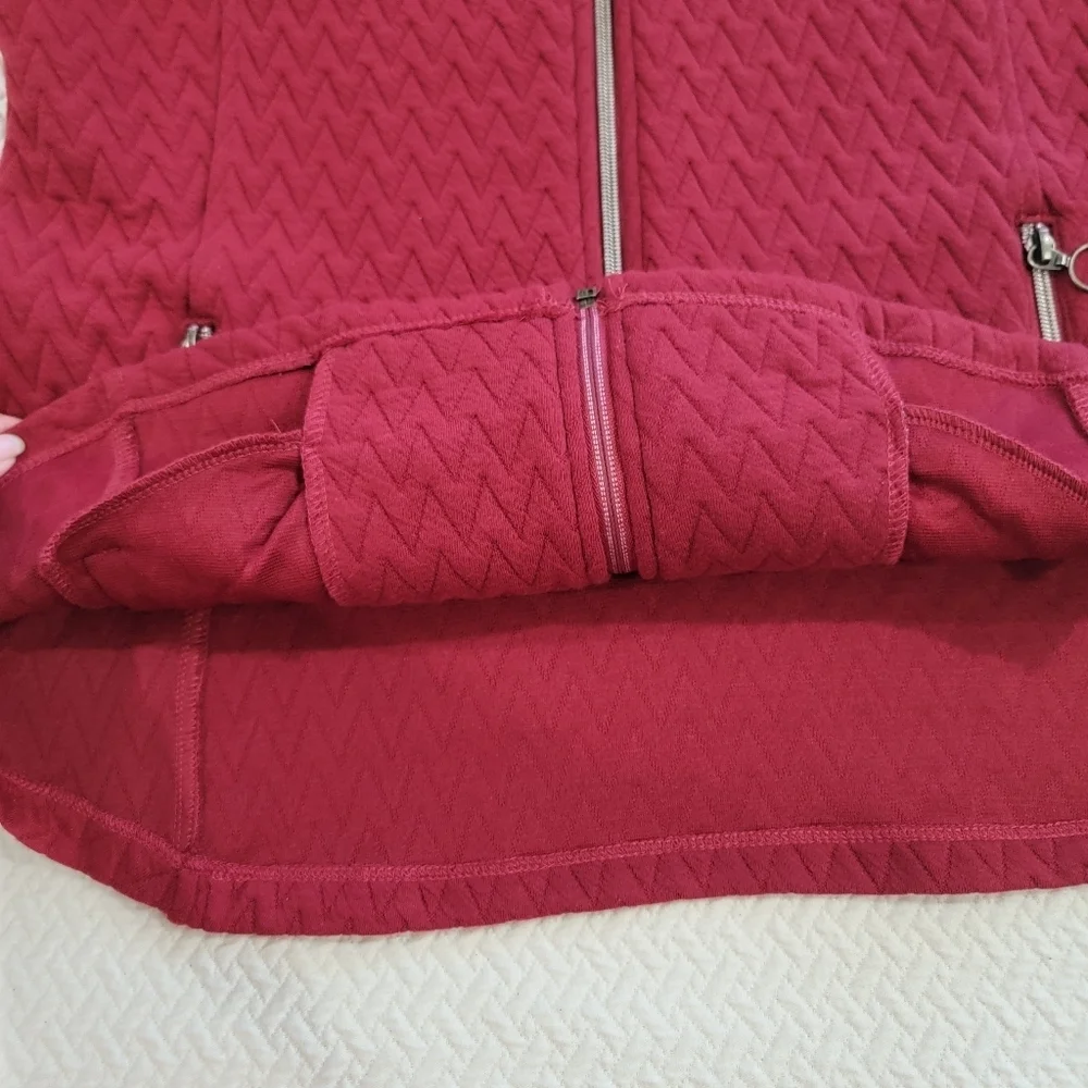 Ruby Rd. Women's Red Quilted Vest Size Medium Zipper Front